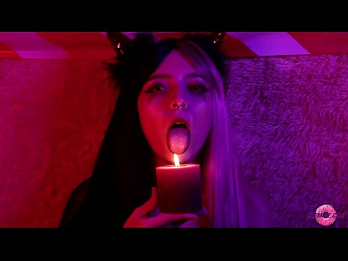 ❤️ ပါးစပ်ပြည့်စုံမှုနှင့်အတူ Sexy Succubus မှ စိတ်အားထက်သန်သော Blowjob Porn ဗီဒီယို my.pornoboden.ru